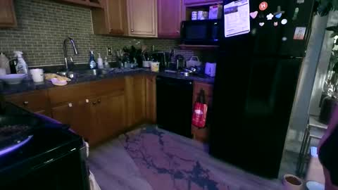 Snapshot of kylienotjenneer chatting on April 2026 02:47:01 AM kylie not jenner online show from April 2026 02:47:01 AM