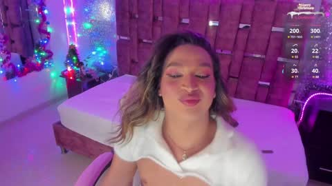 Snapshot of kylievictoria_ chatting on December 2024 07:28:01 AM Kylie online show from December 2024 07:28:01 AM