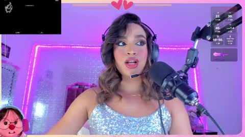 Snapshot of kylievictoria_ chatting on January 2025 05:10:02 AM Kylie online show from January 2025 05:10:02 AM