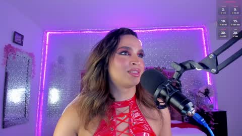 Snapshot of kylievictoria_ chatting on January 2025 05:29:01 AM Kylie online show from January 2025 05:29:01 AM