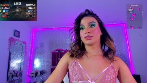 Snapshot of kylievictoria_ chatting on January 2025 04:47:01 AM Kylie online show from January 2025 04:47:01 AM