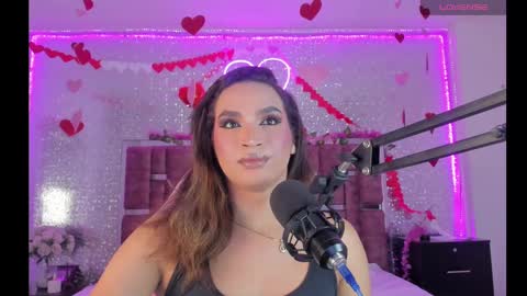 Snapshot of kylievictoria_ chatting on February 2025 04:14:02 AM Kylie online show from February 2025 04:14:02 AM