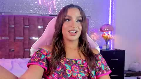 Snapshot of kylievictoria_ chatting on September 2025 04:26:01 AM Kylie online show from September 2025 04:26:01 AM