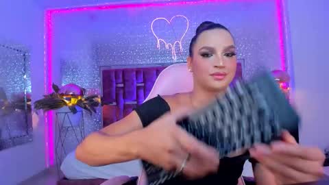 Snapshot of kylievictoria_ chatting on October 2025 05:06:01 AM Kylie online show from October 2025 05:06:01 AM
