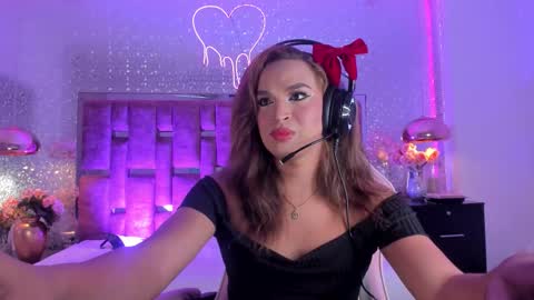 Kylie online show from November 2025 05:21:02 AM