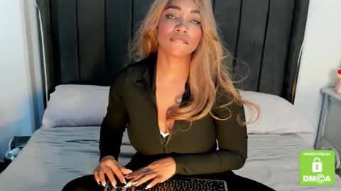 kylie white boobs online show from March 2026 06:58:02 PM