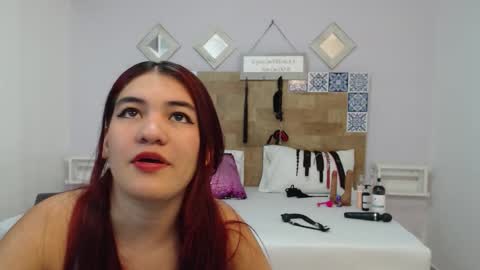 Snapshot of kyliiebaker chatting on November 2025 11:05:02 AM Kylie online show from November 2025 11:05:02 AM