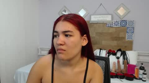 Snapshot of kyliiebaker chatting on November 2025 11:24:01 AM Kylie online show from November 2025 11:24:01 AM