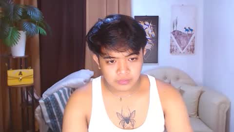 Snapshot of kyll_collins chatting on November 2025 05:46:02 PM kyll_collins online show from November 2025 05:46:02 PM