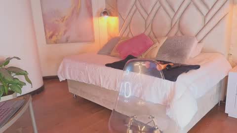 Kyle online show from February 2025 11:42:01 AM