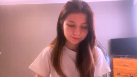 Snapshot of kymberlychimes chatting on March 2026 06:17:01 AM Kary online show from March 2026 06:17:01 AM