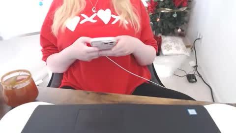 Snapshot of kymchi chatting on February 2026 09:38:02 PM Check Out My NSFW OnlyFans Link On Bio online show from February 2026 09:38:02 PM