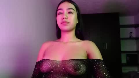 Snapshot of kyra_fox_ chatting on March 2026 01:28:01 PM Kyra online show from March 2026 01:28:01 PM