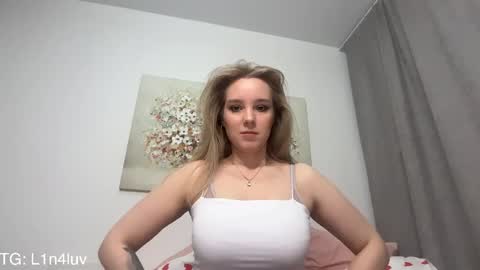 Snapshot of l1n4luv chatting on April 2026 07:10:01 PM lina online show from April 2026 07:10:01 PM