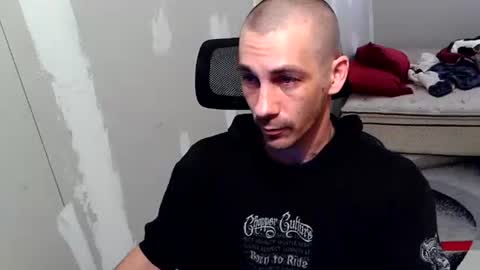 Snapshot of l1v1nth3dr3am chatting on March 2026 06:28:02 AM l1v1nth3dr3am online show from March 2026 06:28:02 AM