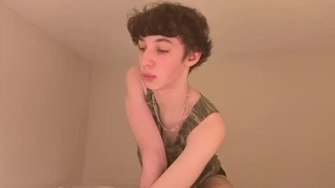 Snapshot of l8199 chatting on March 2026 09:45:01 PM liam online show from March 2026 09:45:01 PM