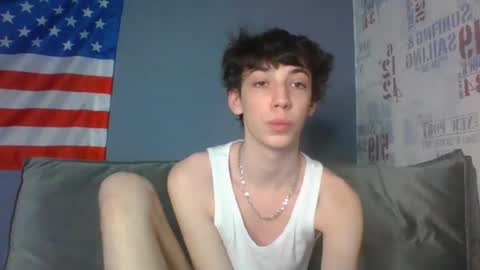 Snapshot of l8199 chatting on April 2026 01:51:02 PM liam online show from April 2026 01:51:02 PM