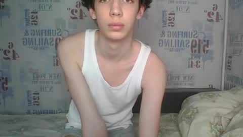 Snapshot of l8199 chatting on May 2026 09:00:01 PM liam online show from May 2026 09:00:01 PM