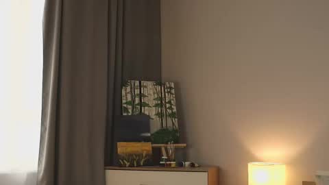 Snapshot of la_belle_ chatting on October 2025 04:46:02 AM Alice online show from October 2025 04:46:02 AM