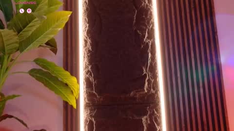 Snapshot of la_diabla_111_ chatting on December 2025 09:12:02 PM Karime online show from December 2025 09:12:02 PM