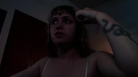 Snapshot of la_femme_fatale_ chatting on October 2025 08:42:01 PM Hanna FREE ONLYFANS  online show from October 2025 08:42:01 PM