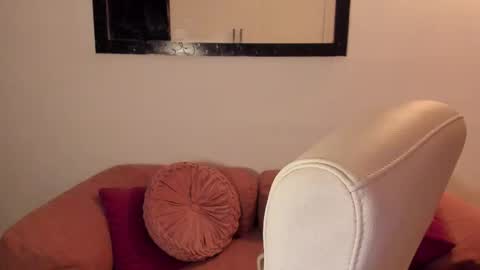 Snapshot of la_leonaaa chatting on November 2025 03:38:02 AM Jazmin online show from November 2025 03:38:02 AM