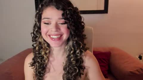 Snapshot of la_leonaaa chatting on November 2025 03:12:01 AM Jazmin online show from November 2025 03:12:01 AM