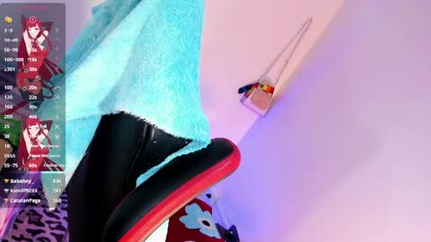 Snapshot of la_ratona_1 chatting on April 2026 07:00:01 PM AriSaray online show from April 2026 07:00:01 PM