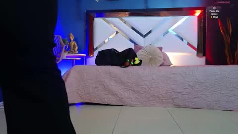 Snapshot of laady_brownn chatting on November 2025 11:31:01 AM Cris online show from November 2025 11:31:01 AM