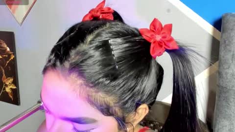 danny  online show from November 2025 07:34:02 PM