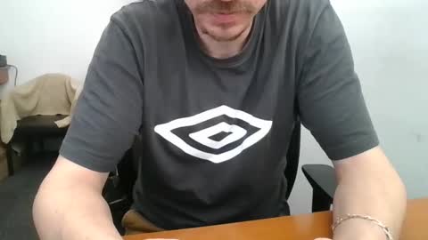 Snapshot of labelette007 chatting on March 2026 10:18:02 AM labelette007 online show from March 2026 10:18:02 AM