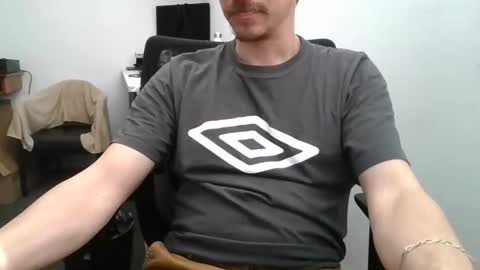 Snapshot of labelette007 chatting on March 2026 01:16:02 PM labelette007 online show from March 2026 01:16:02 PM