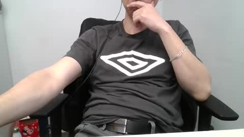 Snapshot of labelette007 chatting on April 2026 11:57:01 AM labelette007 online show from April 2026 11:57:01 AM