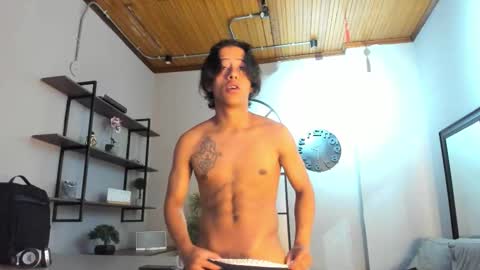 labrinthteasing online show from November 2025 03:45:01 PM