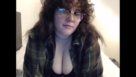 Lacey online show from January 2025 09:11:02 PM
