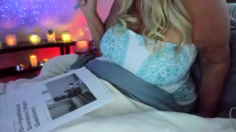 Lacey online show from April 2026 04:45:02 AM