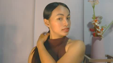 Snapshot of lachelletieman chatting on April 2026 02:01:01 AM Mona online show from April 2026 02:01:01 AM