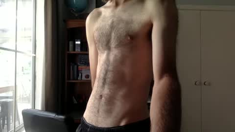 Sims online show from January 2025 11:48:01 PM