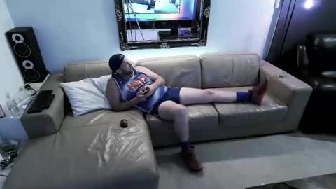 Snapshot of ladshed chatting on January 2025 11:27:02 PM Hectic online show from January 2025 11:27:02 PM