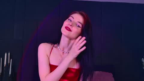 Nicole online show from June 2026 05:54:01 PM