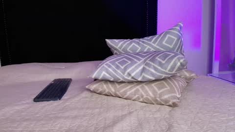 Snapshot of lady_danbury chatting on April 2026 07:58:02 PM Karla - Instagram lady karla1 online show from April 2026 07:58:02 PM