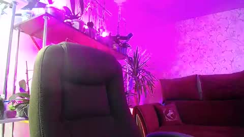 Lady Gloria online show from January 2025 06:41:01 AM