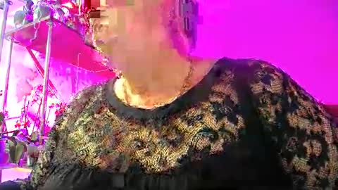 Lady Gloria online show from March 2025 04:49:01 AM