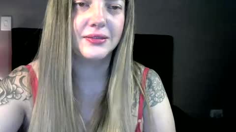 Lady khaleesi online show from February 2025 04:43:01 AM