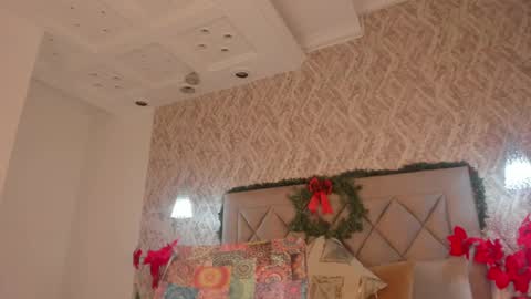 Snapshot of lady_lacey05 chatting on December 2024 05:53:02 PM Gaby  online show from December 2024 05:53:02 PM