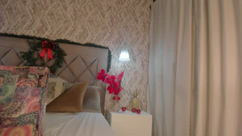 Snapshot of lady_lacey05 chatting on December 2024 05:40:01 PM Gaby  online show from December 2024 05:40:01 PM