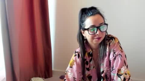 Lady Lyanna online show from September 2025 02:07:02 PM