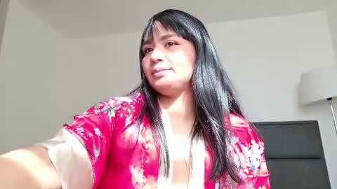 Snapshot of lady_ni chatting on July 2026 01:34:02 PM 700 1300 -5 online show from July 2026 01:34:02 PM