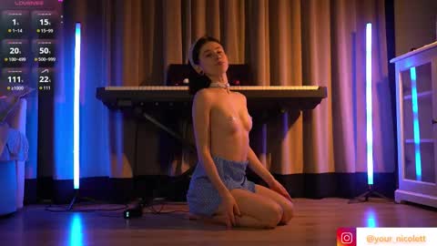 lady_nicolett online show from December 2025 12:07:02 AM