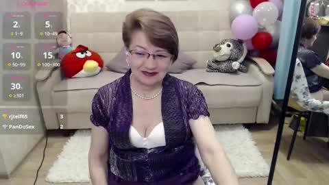 Snapshot of lady_sexy_di chatting on March 2026 03:39:01 PM Diana online show from March 2026 03:39:01 PM